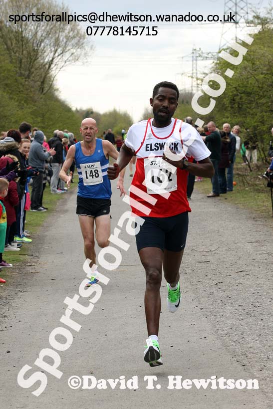Wallsend Terry O'Gara Memorial 5k. Photo: David T. Hewitson/Sports for All Pics